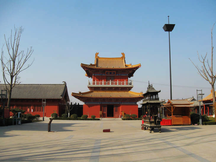 實拍佛都汶上大寶相寺的“悟空佛牙” - 張子涵 - 張子涵的博客