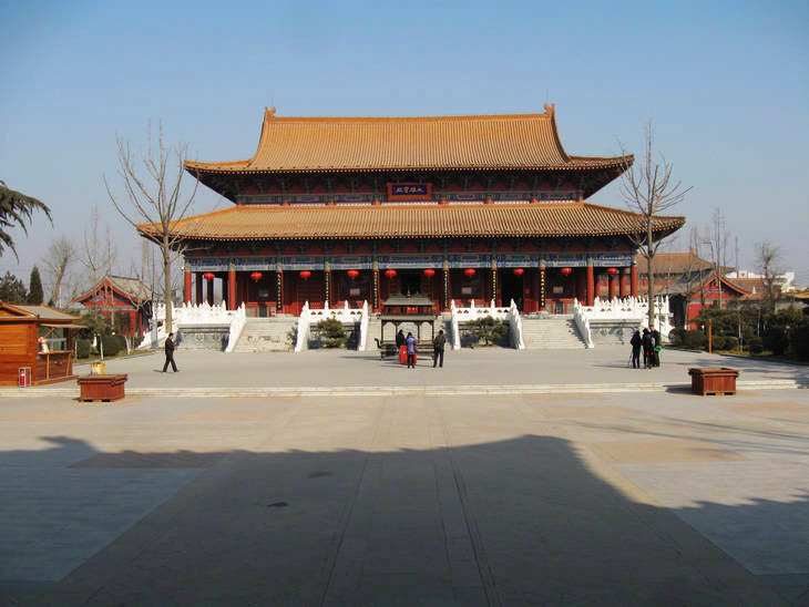實拍佛都汶上大寶相寺的“悟空佛牙” - 張子涵 - 張子涵的博客
