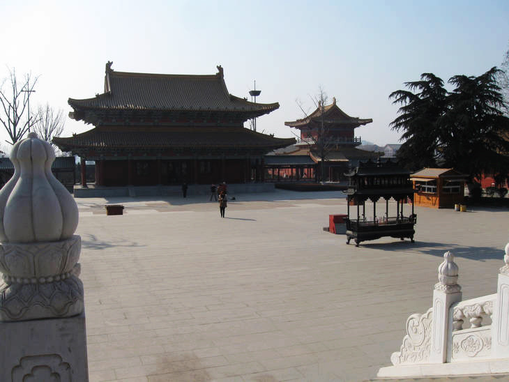 實拍佛都汶上大寶相寺的“悟空佛牙” - 張子涵 - 張子涵的博客