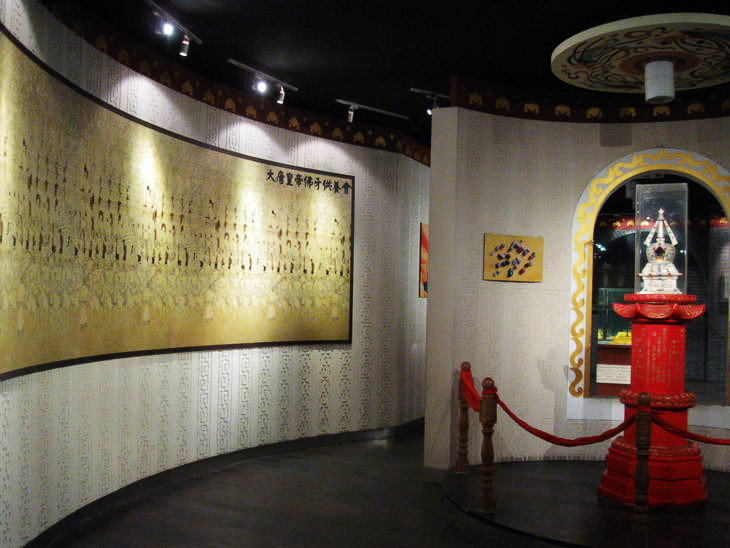 實拍佛都汶上大寶相寺的“悟空佛牙” - 張子涵 - 張子涵的博客