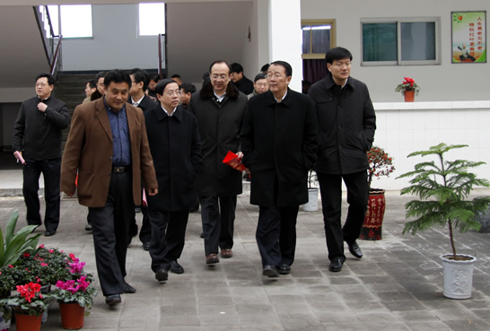 濟(jì)寧市委副書記、市長梅永紅汶上縣走訪慰問調(diào)研指導(dǎo)