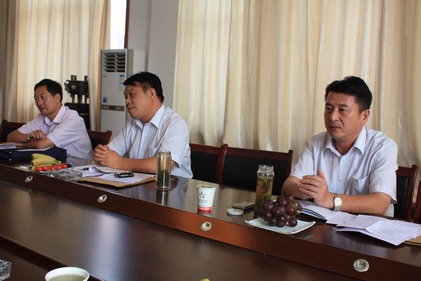 汶上縣縣委組織部、統(tǒng)戰(zhàn)部到縣教育體育局調(diào)研非黨領(lǐng)導(dǎo)干部工作