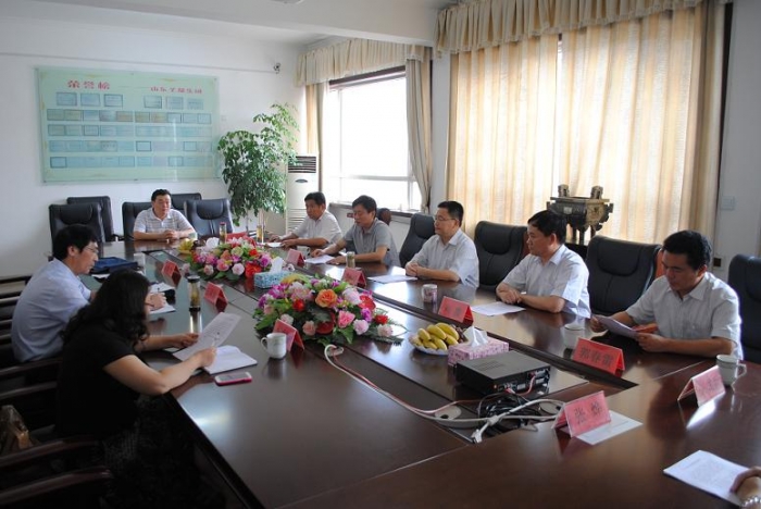 濟(jì)寧市廠務(wù)公開民主管理檢查小組來汶上縣調(diào)研檢查