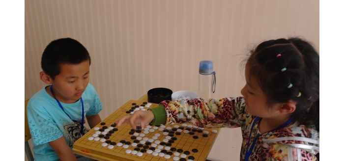 汶上縣“體彩杯”第二屆少兒圍棋大賽于2014年5月1日在汶上縣婦女兒童活動(dòng)中心舉辦