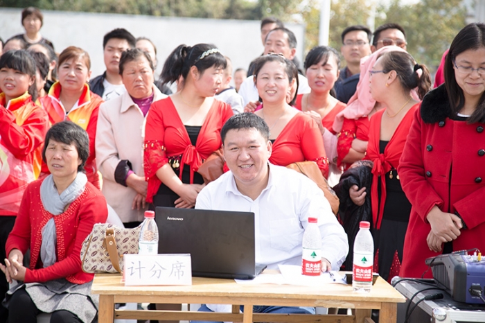 汶上縣總工會(huì)召開黨的群眾路線教育實(shí)踐活動(dòng)總結(jié)會(huì)議