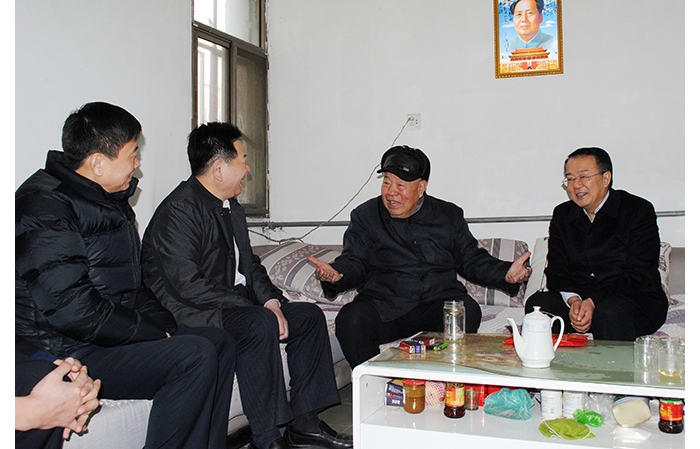 縣總工會(huì)開展元旦春節(jié)“送溫暖”系列慰問活動(dòng)