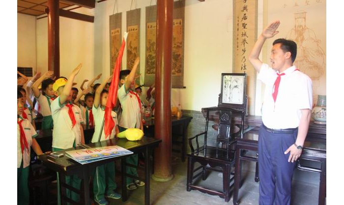 汶上共青團(tuán)汶上縣委開(kāi)展“紅領(lǐng)巾相約中國(guó)夢(mèng)——關(guān)注十三五，創(chuàng)造新生活”主題教育實(shí)踐 ...