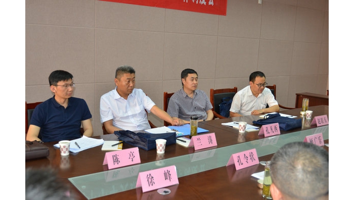 市住建局、市教育局聯(lián)合督查組對(duì)我縣在建大班額建設(shè)項(xiàng)目進(jìn)行督導(dǎo)檢查