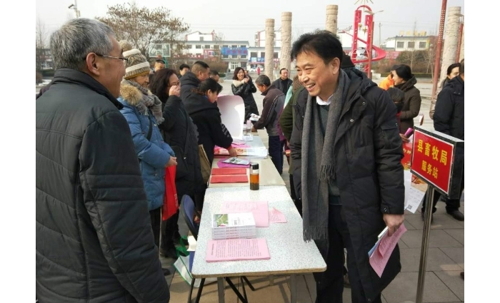 汶上縣人民政府 部門動態(tài) 縣畜牧獸醫(yī)局參加全縣科技、文化、衛(wèi)生“三下鄉(xiāng)”活動