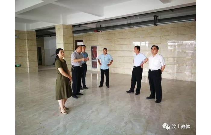 汶上縣人民政府 政務(wù)要聞 韓晶、田利國現(xiàn)場督導(dǎo)第三高級中學(xué)項目建設(shè)工作
