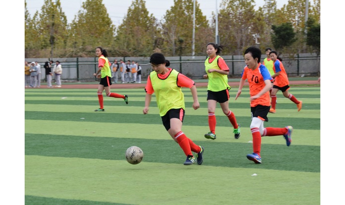 汶上縣人民政府 教育動態(tài) 汶上縣第五屆“縣長杯”校園足球比賽成功舉辦