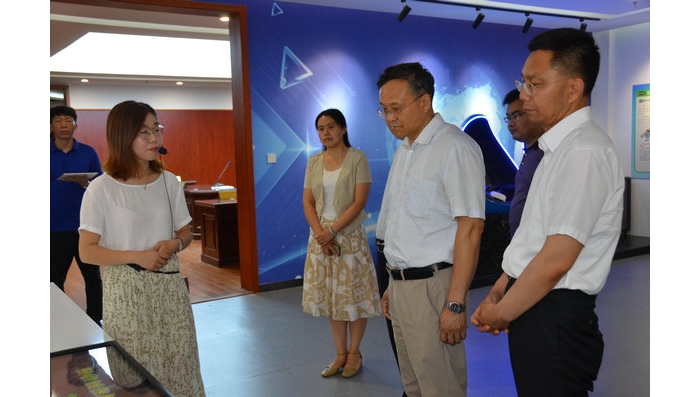 汶上縣人民政府 教育動態(tài) 教育部、省教育廳調(diào)研組蒞臨汶上縣調(diào)研青少年法治教育基地建 ...