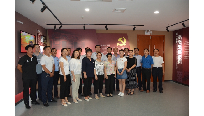 汶上縣人民政府 教育動態(tài) 汶上縣教育和體育局開展慶“七一”主題黨日活動