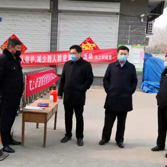 汶上縣人民政府 部門動態(tài) 縣政府領導林鴻督導檢查農貿市場疫情防控工作
