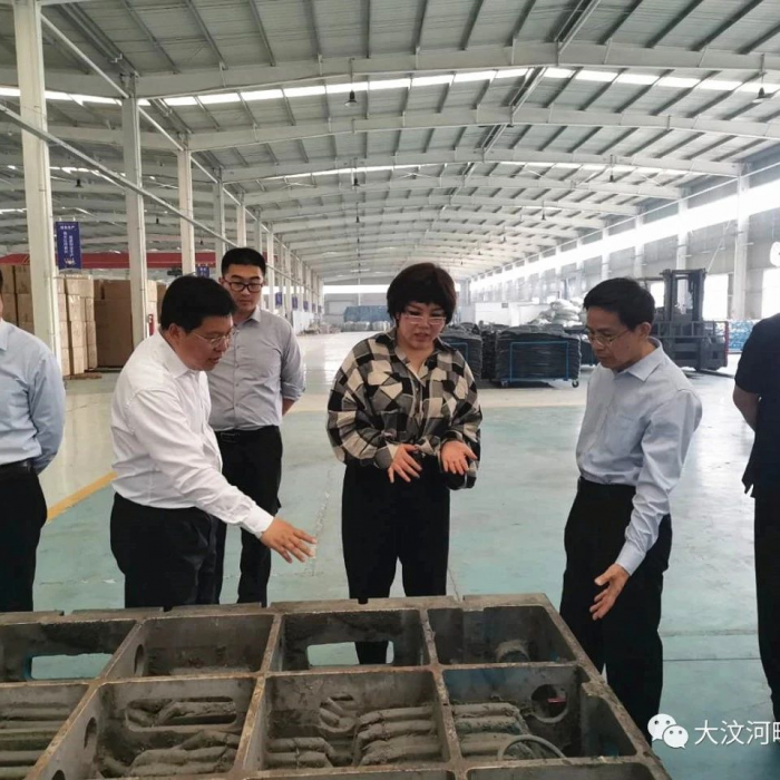 縣人大常委會副主任王允國到軍屯鄉(xiāng)“四上”企業(yè)開展入企服務(wù)活動(dòng)