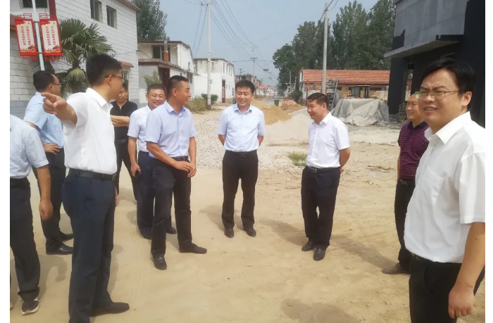 市委第一巡察組副組長、市派汶上工作團(tuán)常務(wù)副團(tuán)長陳彬，縣委常委、縣委組織部部長張沉 ...